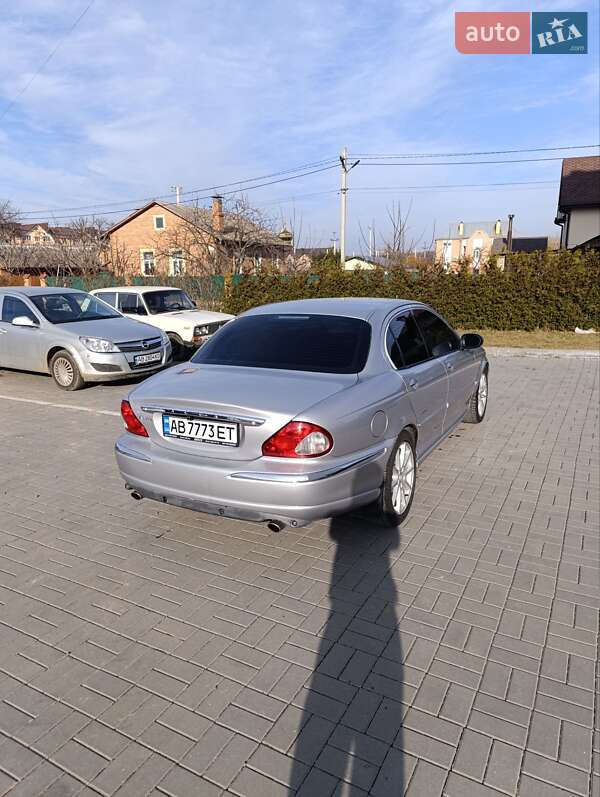 Седан Jaguar X-Type 2004 в Вінниці