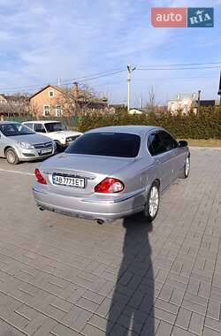 Седан Jaguar X-Type 2004 в Виннице