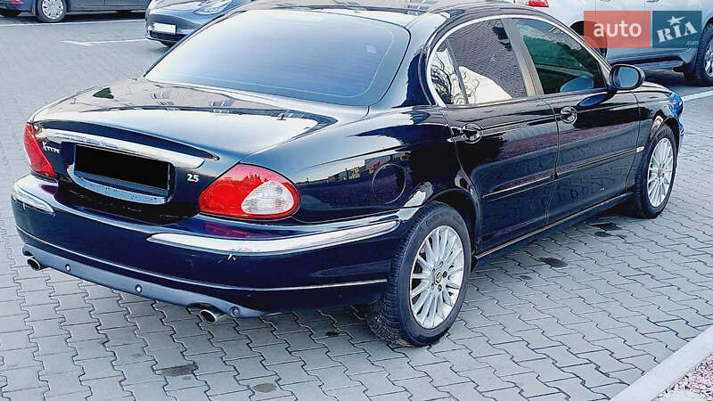 Седан Jaguar X-Type 2006 в Киеве