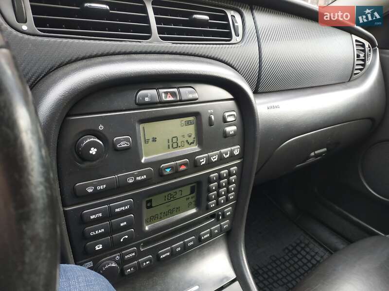 Седан Jaguar X-Type 2002 в Одессе