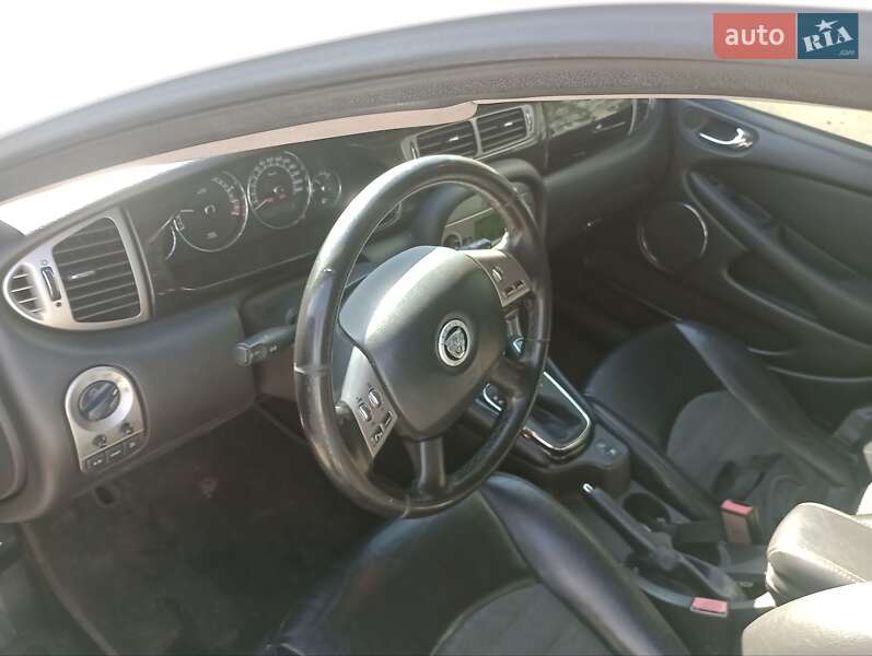Седан Jaguar X-Type 2008 в Ахтырке