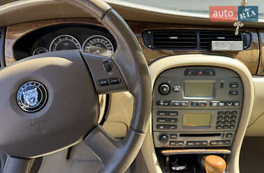 Седан Jaguar X-Type 2007 в 