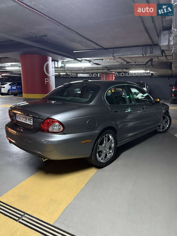 Седан Jaguar X-Type 2008 в Києві