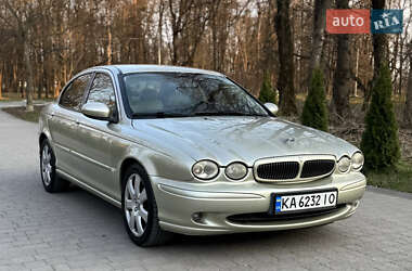 Седан Jaguar X-Type 2006 в Львове