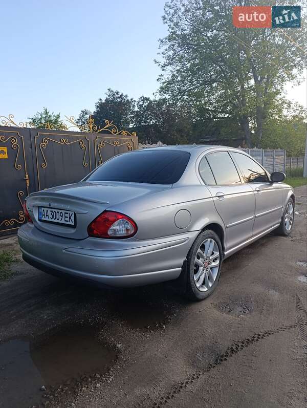 Седан Jaguar X-Type 2004 в Кропивницком
