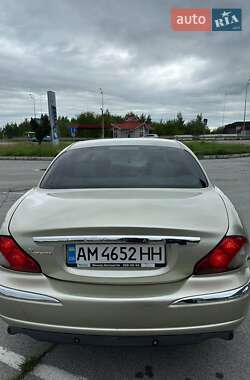 Седан Jaguar X-Type 2006 в 