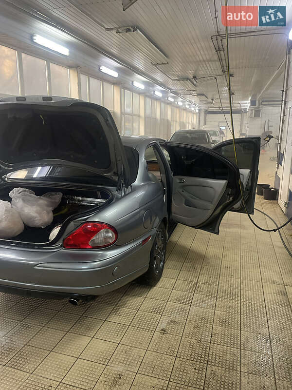 Седан Jaguar X-Type 2002 в Запоріжжі