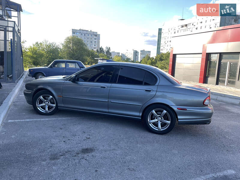 Седан Jaguar X-Type 2002 в Запоріжжі
