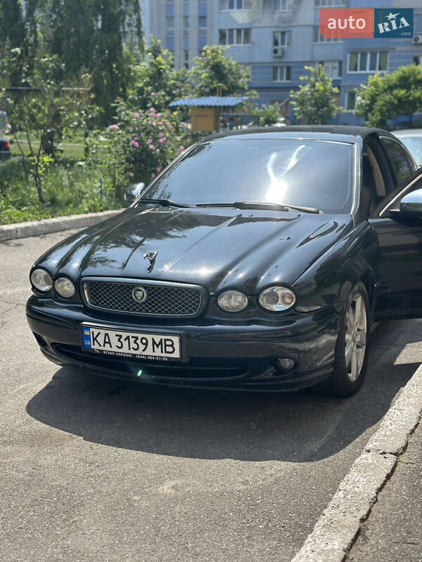 Седан Jaguar X-Type 2008 в Глевахе