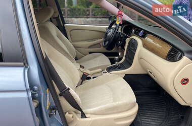 Седан Jaguar X-Type 2004 в 