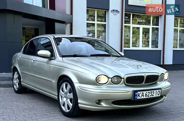 Седан Jaguar X-Type 2006 в 