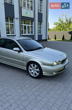 Седан Jaguar X-Type 2006 в 