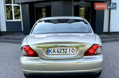 Седан Jaguar X-Type 2006 в 