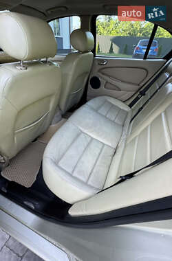 Седан Jaguar X-Type 2006 в 