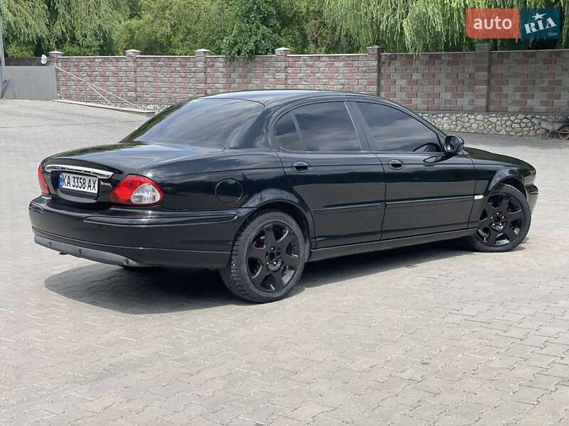 Седан Jaguar X-Type 2006 в Підволочиську