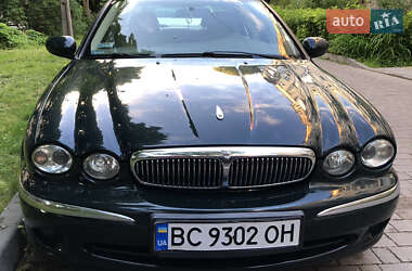Седан Jaguar X-Type 2004 в 