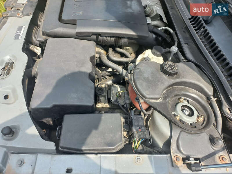 Універсал Jaguar X-Type 2004 в Калуші