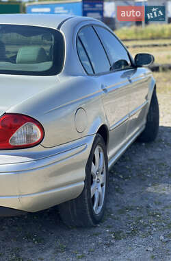Седан Jaguar X-Type 2006 в 