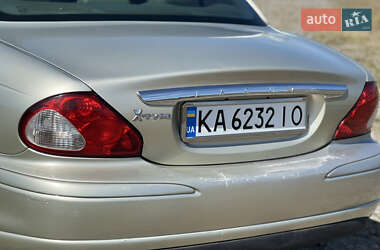 Седан Jaguar X-Type 2006 в 