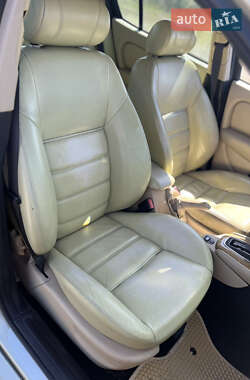 Седан Jaguar X-Type 2006 в 