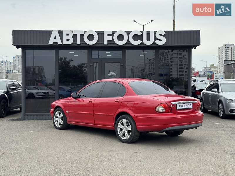 Седан Jaguar X-Type 2004 в Києві