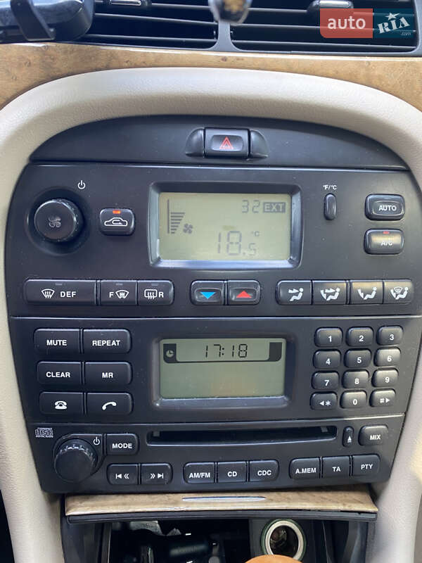 Седан Jaguar X-Type 2003 в Запорожье