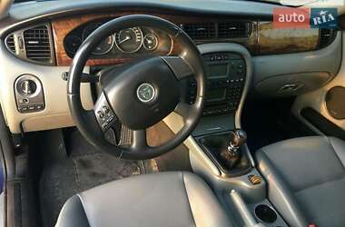 Седан Jaguar X-Type 2005 в 