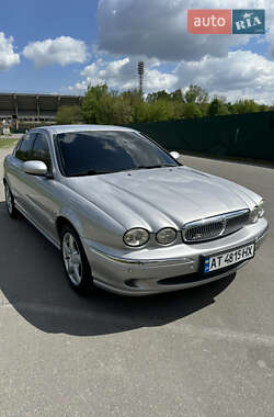 Седан Jaguar X-Type 2004 в Івано-Франківську