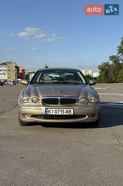 Седан Jaguar X-Type 2002 в 