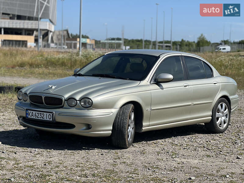 Седан Jaguar X-Type 2006 в Львове
