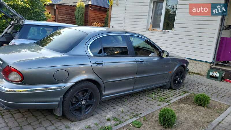 Седан Jaguar X-Type 2005 в Ивано-Франковске