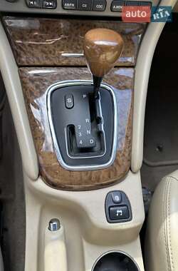 Седан Jaguar X-Type 2006 в 