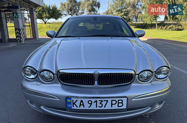 Седан Jaguar X-Type 2001 в 