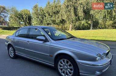 Седан Jaguar X-Type 2001 в 