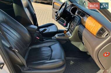 Седан Jaguar X-Type 2007 в 