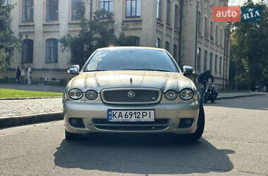 Седан Jaguar X-Type 2009 в 