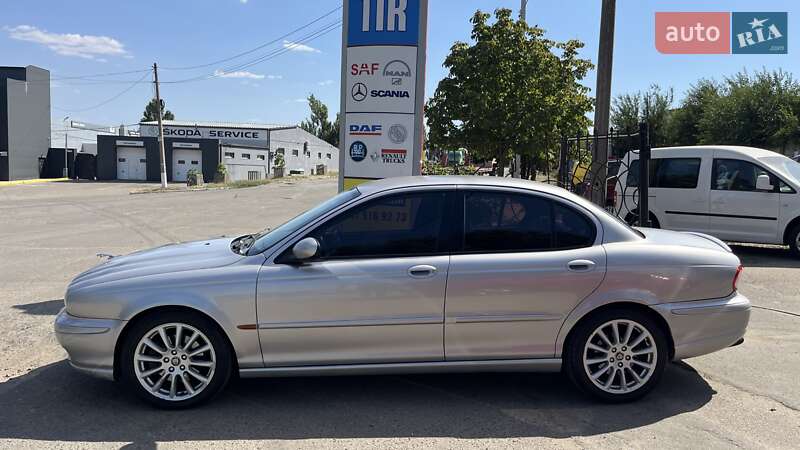 Седан Jaguar X-Type 2001 в Николаеве