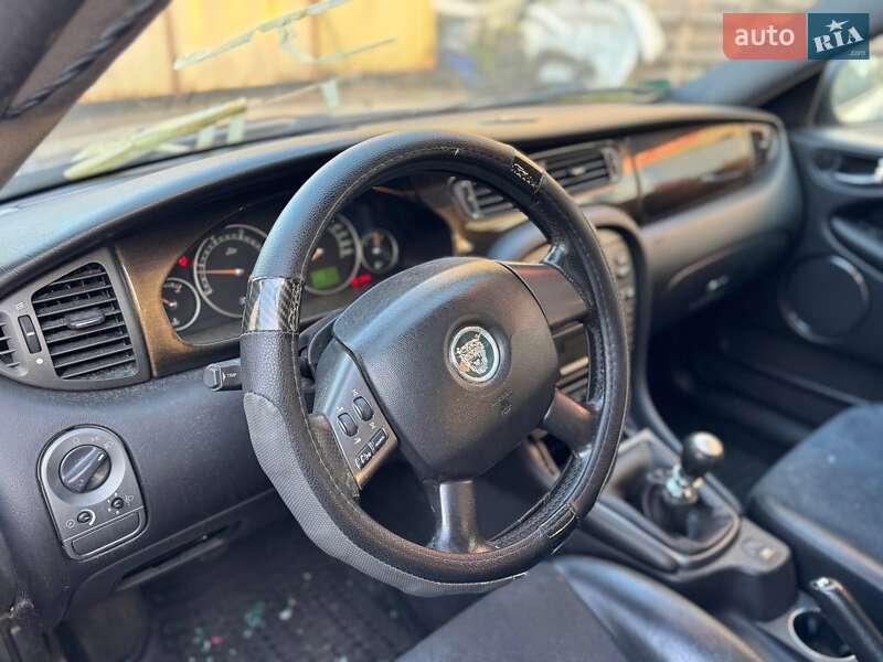 Универсал Jaguar X-Type 2004 в Киеве