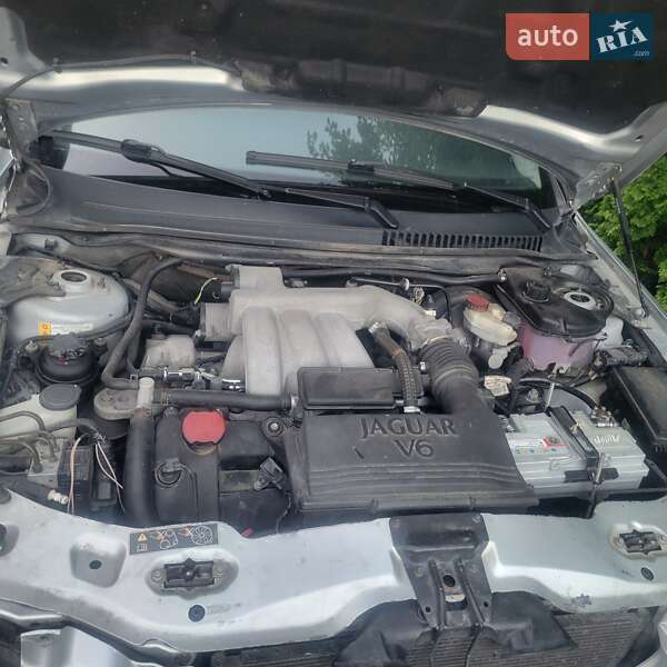 Седан Jaguar X-Type 2006 в Рівному