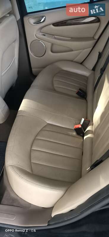 Седан Jaguar X-Type 2007 в Горишних Плавнях