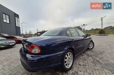 Седан Jaguar X-Type 2004 в 