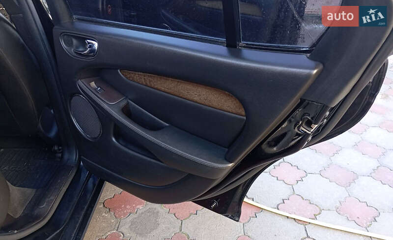 Седан Jaguar X-Type 2006 в Хмельницком