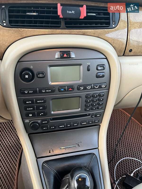 Седан Jaguar X-Type 2007 в Радехові