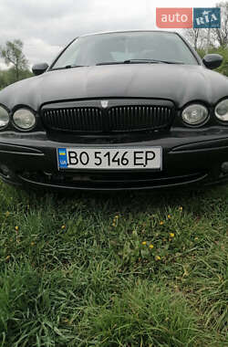 Седан Jaguar X-Type 2002 в Житомирі