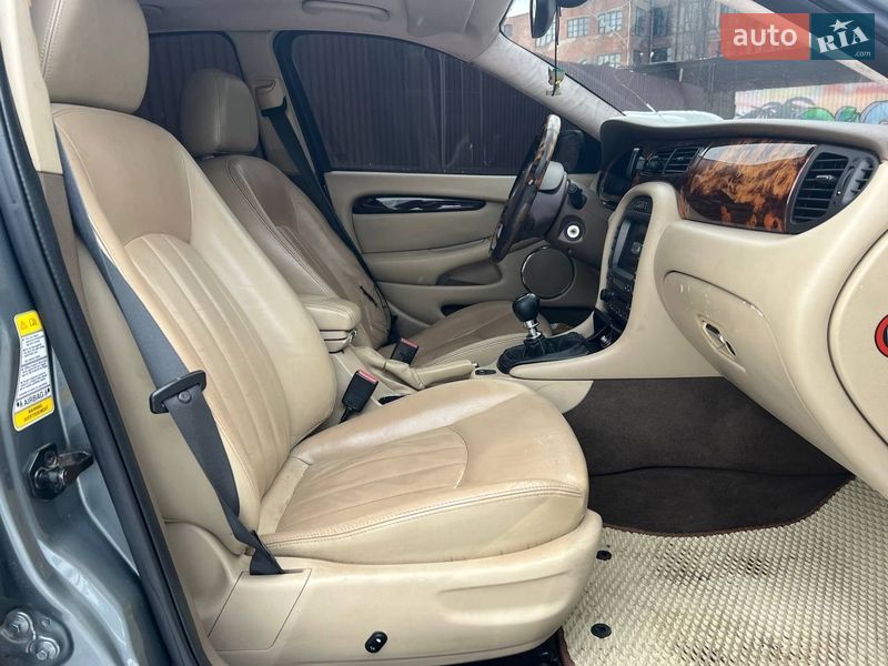 Седан Jaguar X-Type 2005 в Киеве