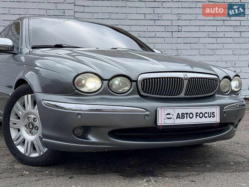 Седан Jaguar X-Type 2005 в Киеве