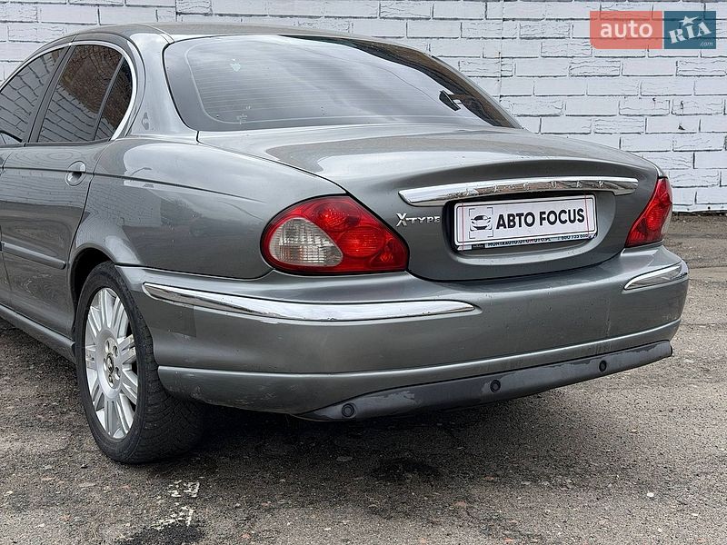 Седан Jaguar X-Type 2005 в Киеве
