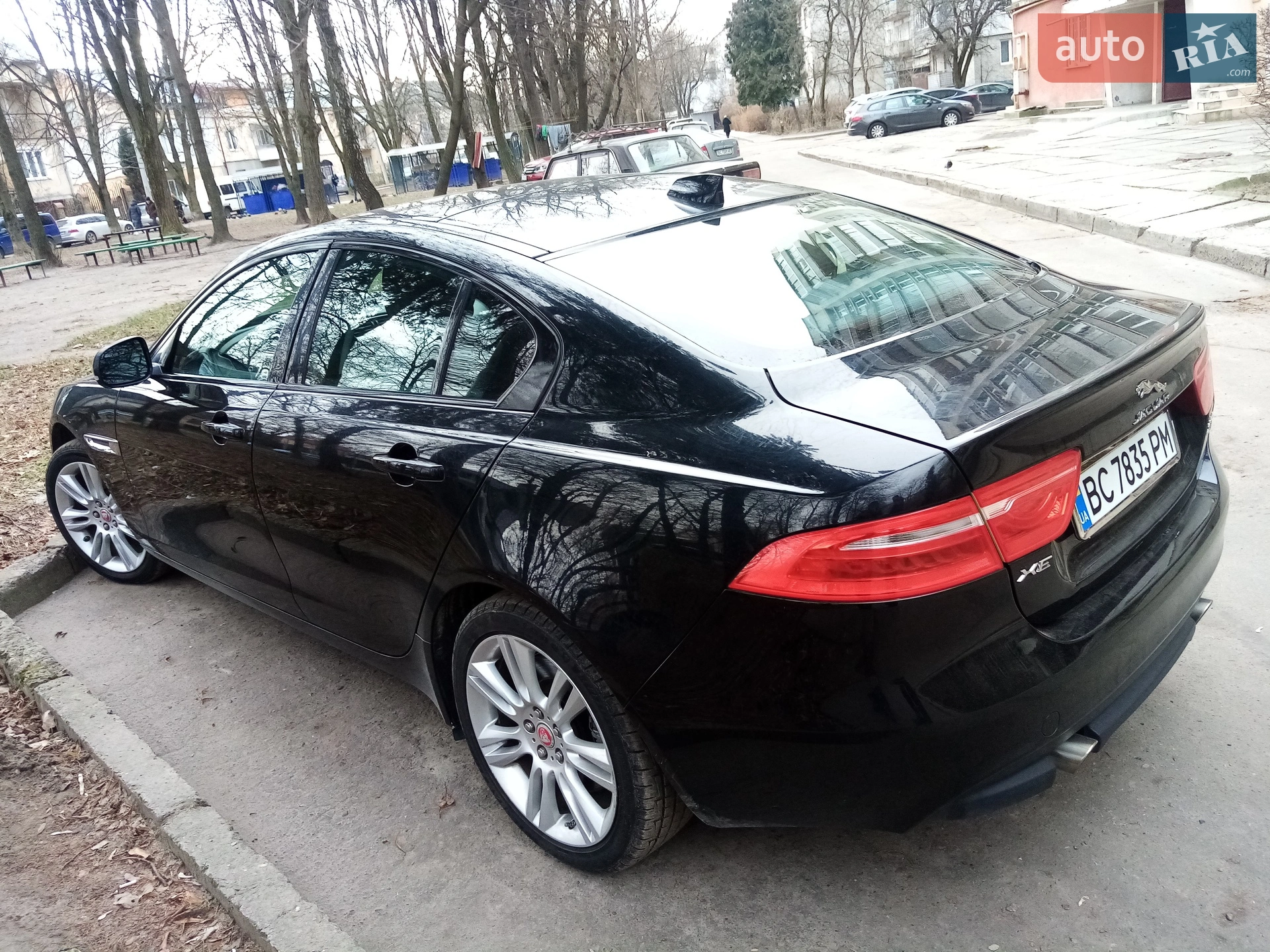 2019 Jaguar XE - мініатюра 36