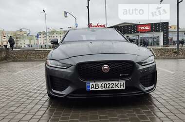 Седан Jaguar XE 2019 в Вінниці