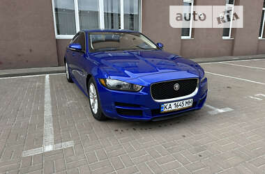 Седан Jaguar XE 2018 в Киеве